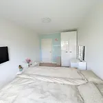 Midnight Sun Apartment