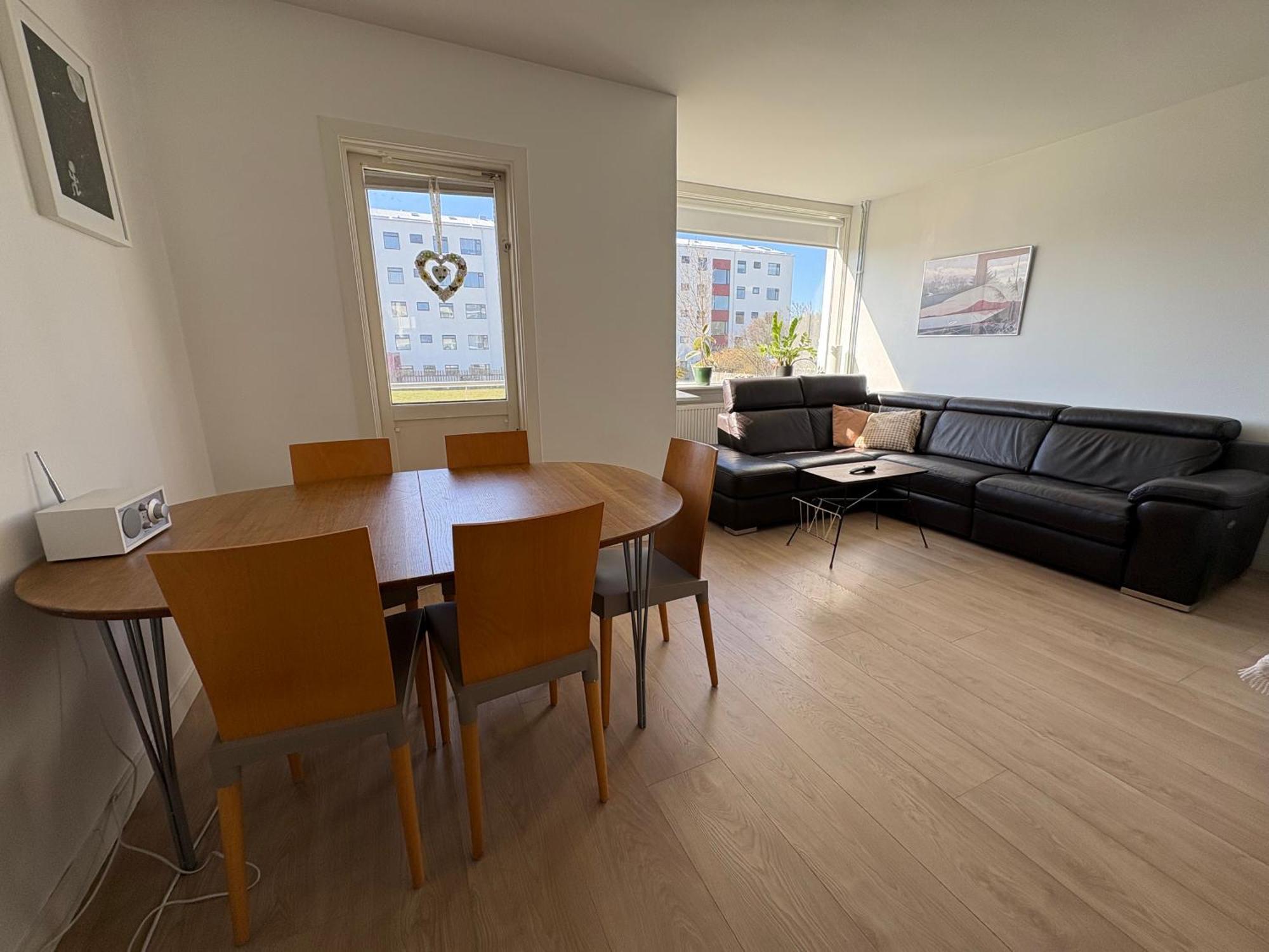 Apartment Midnight Sun Reykjavik