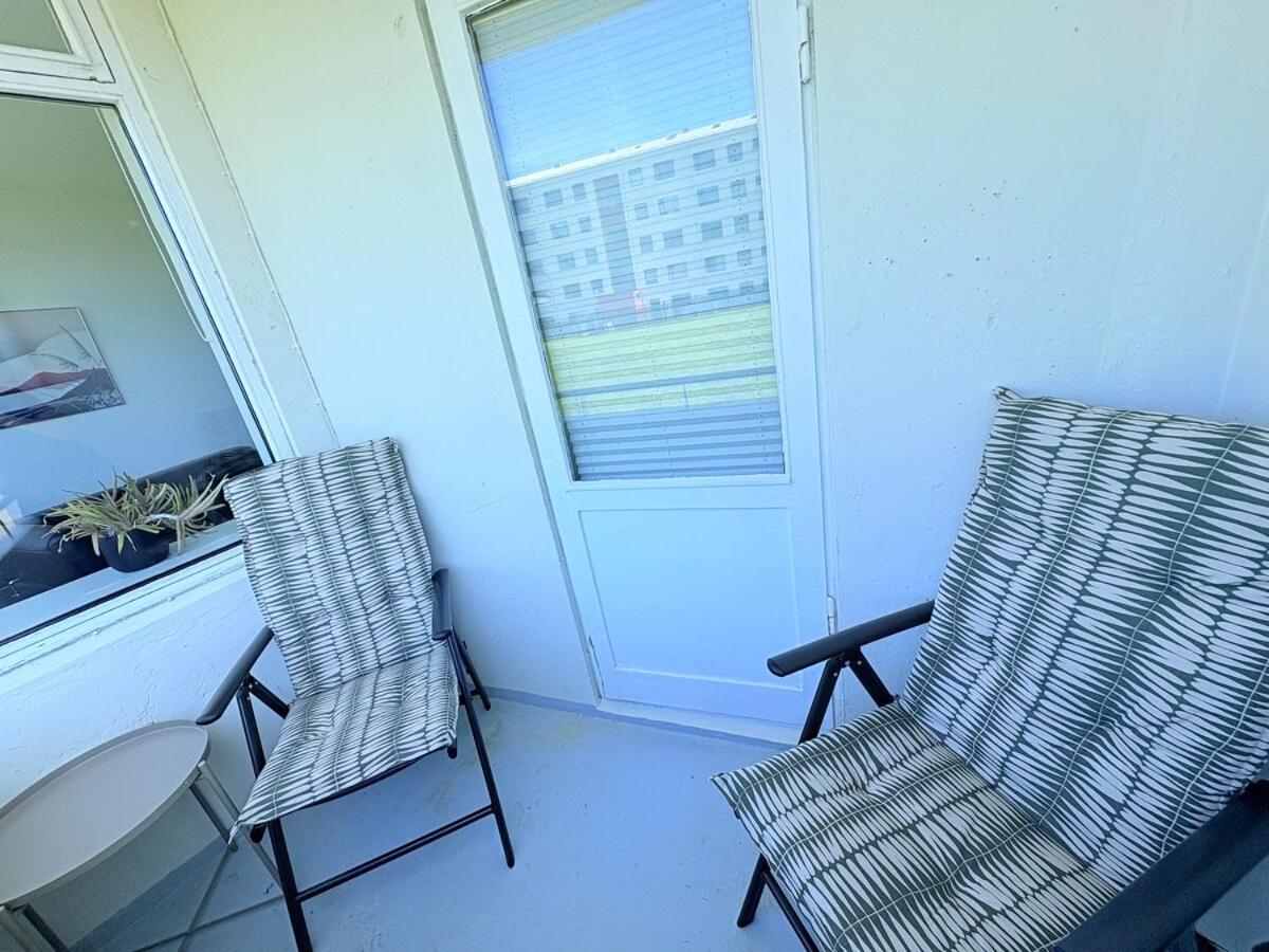 Midnight Sun Apartment *